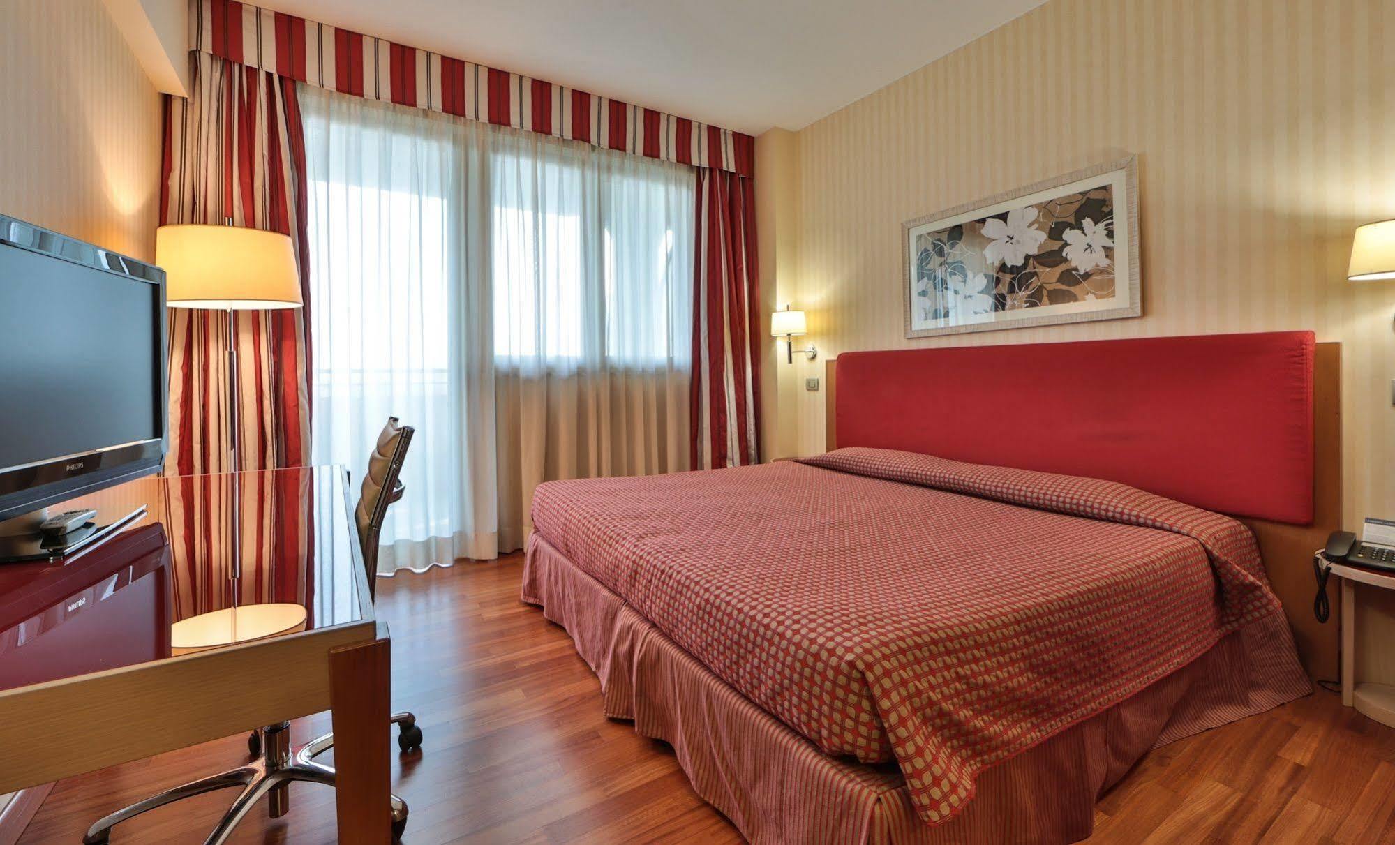 Unaway Hotel & Residence Quark Due Milano Kültér fotó